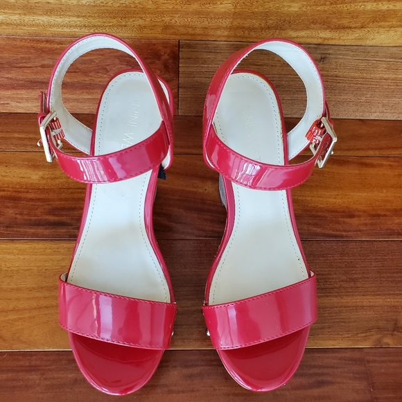 Nine West Red Patent Wedge 5.5 - Picture 7 of 15